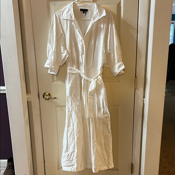 Donna Karan Dresses & Skirts - Donna Karan White Shirt Dress